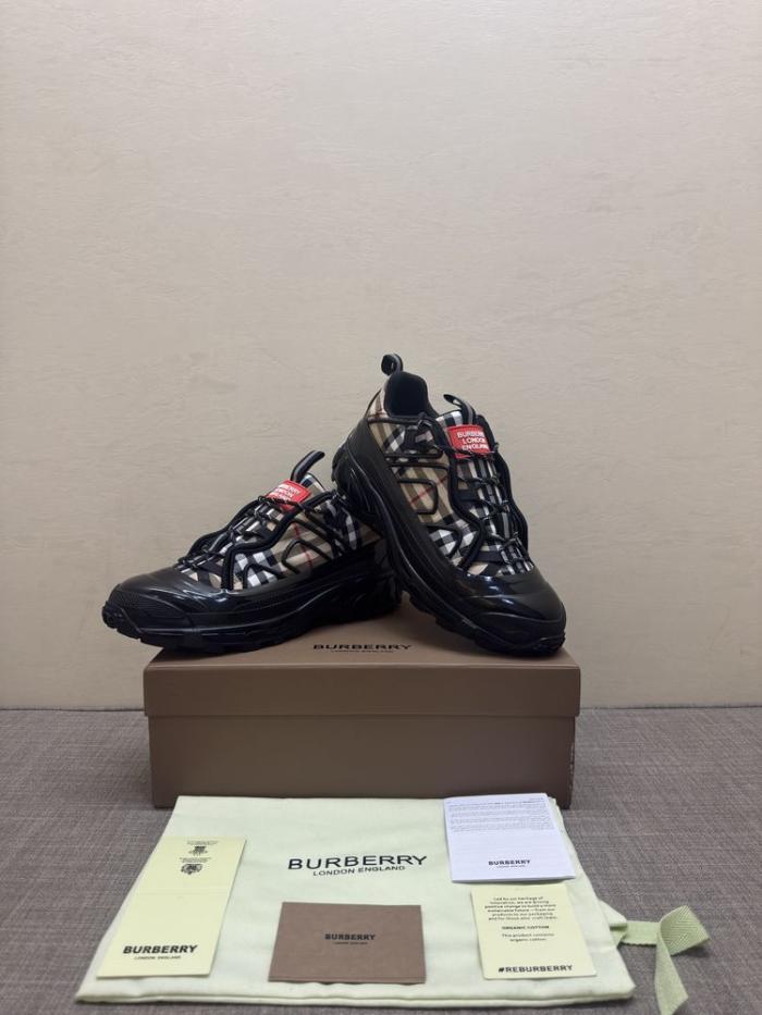 Мъжки обувки  Burberry Arthur НОВИ 42-45