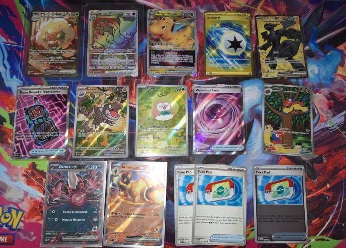Pokemon карти и протектори!