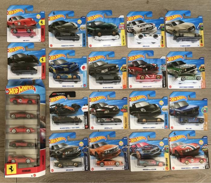 Hot wheels колички Ferrari bmw audi mercedes porsche supra hotwheels