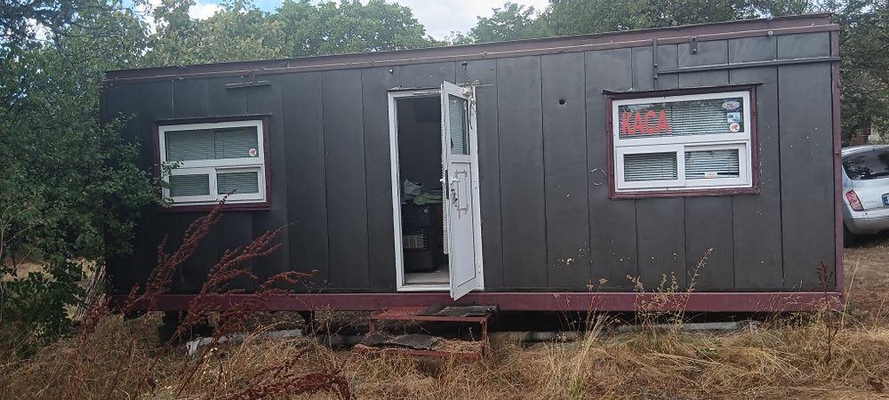 Фургон: термо изолиран, 7,10*2,40 м.