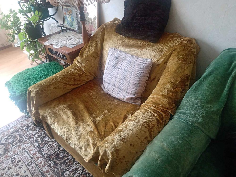 Подарявам дивани