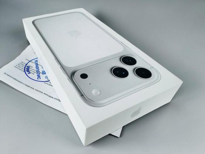ЧИСТО НОВ! Apple iPhone 17 Pro Max 256GB Silver 2г. Гаранция!